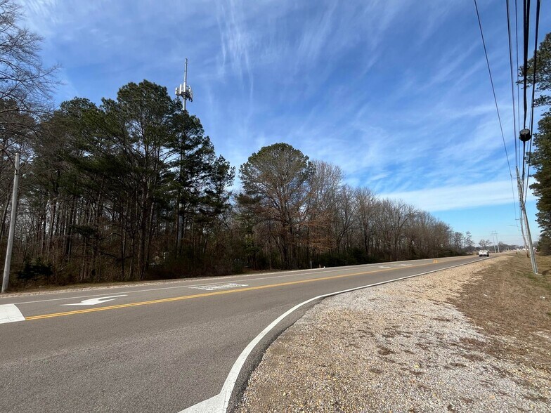 TBD North Veterans Memorial +/-14.1 acres blvd, Tupelo, MS à vendre - Photo de l’immeuble – Image 2 sur 7