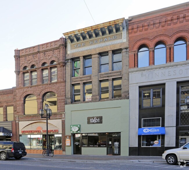 220 W Superior St, Duluth, MN à vendre - Photo principale – Image 1 sur 4