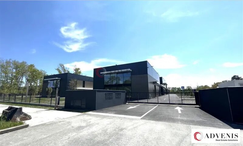 Local d’activités dans Mérignac à louer - Photo de l’immeuble – Image 2 sur 12