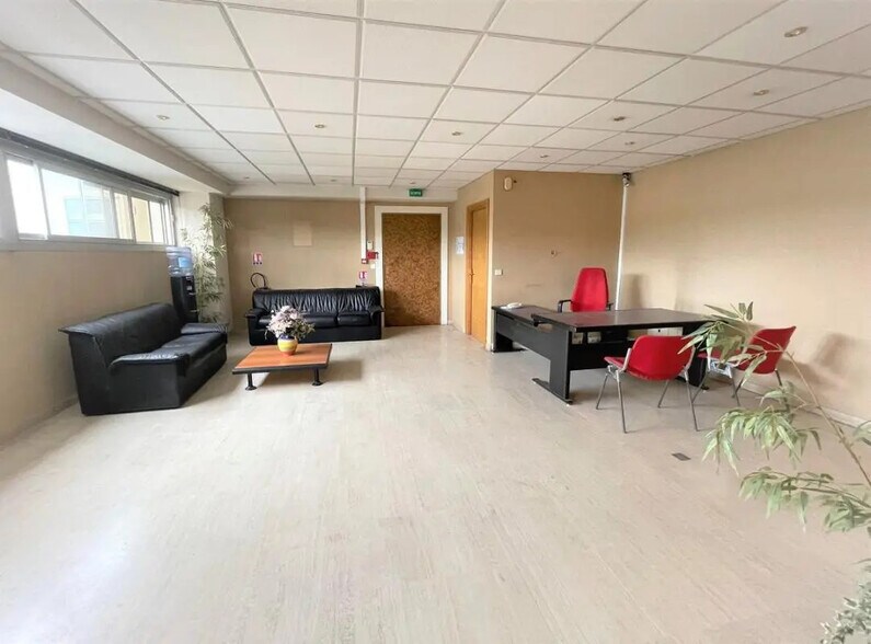 Bureau dans Mandelieu-la-Napoule à louer - Photo intérieure – Image 3 sur 9