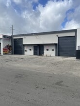 711 NW 6th Ave, Fort Lauderdale, FL à louer Photo intérieure– Image 2 sur 2