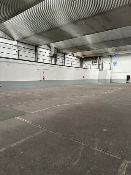 Calle De Torre De Don Miguel, 33, Madrid, Madrid à louer - Photo de l’immeuble – Image 2 sur 7