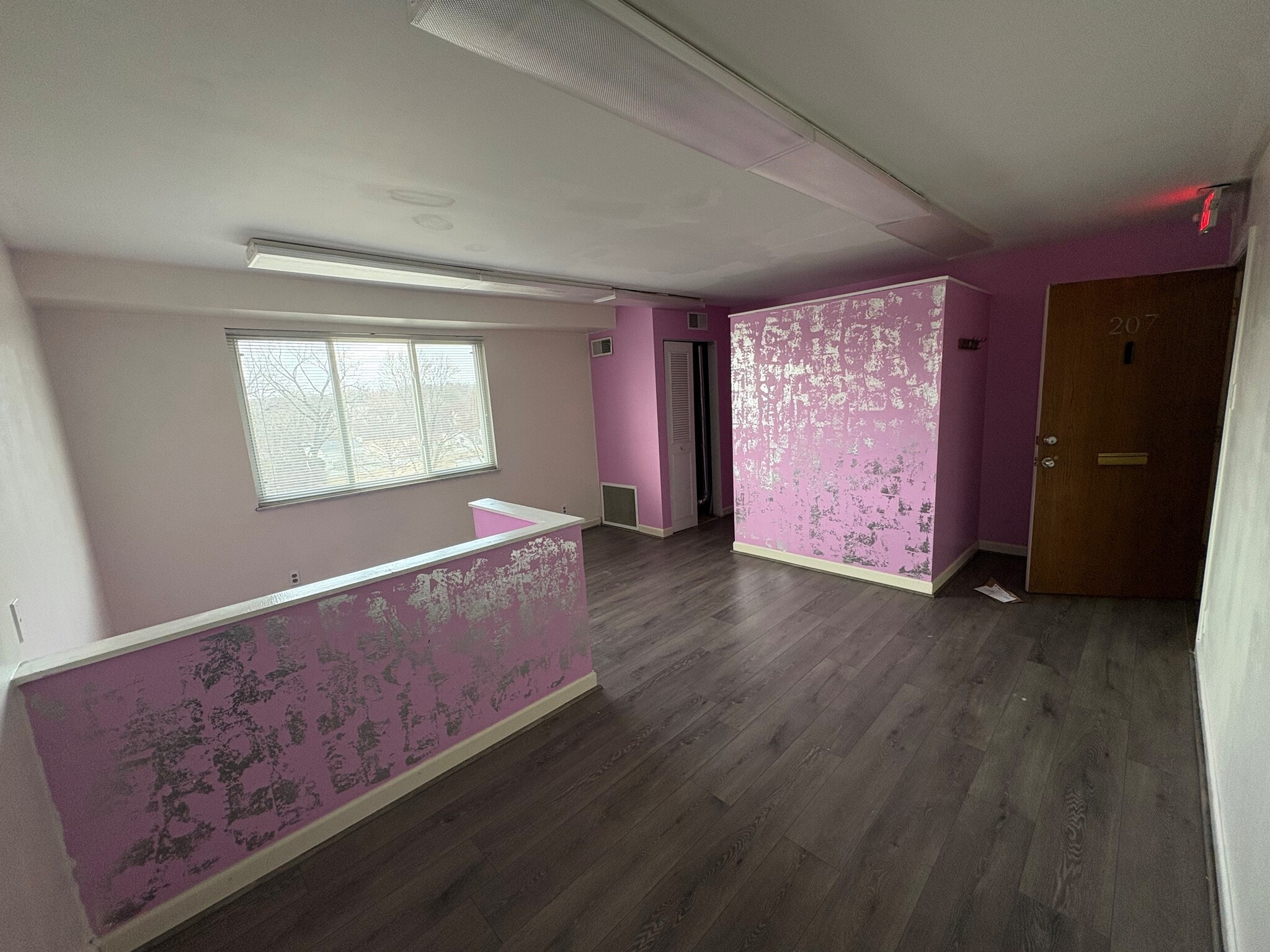 3145-3159 Fee Fee Rd, Bridgeton, MO à louer Photo intérieure– Image 1 sur 3