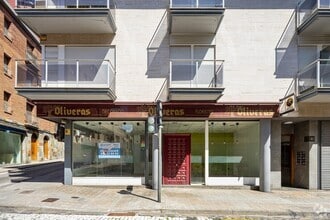 Local commercial dans Terrassa, Barcelona à louer Photo intérieure– Image 1 sur 15