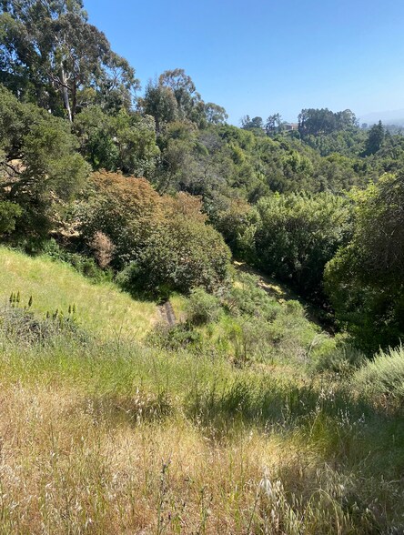 4145 Oak Hill Rd, Oakland, CA à vendre - Photo de l’immeuble – Image 2 sur 5