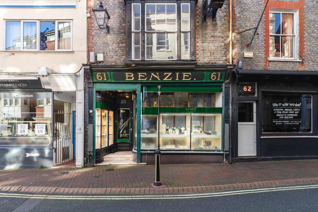 61 High St, Cowes à vendre Photo de l’immeuble– Image 1 sur 43