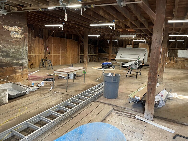 3011 Newell St, Burnips, MI à louer - Photo de l’immeuble – Image 3 sur 4
