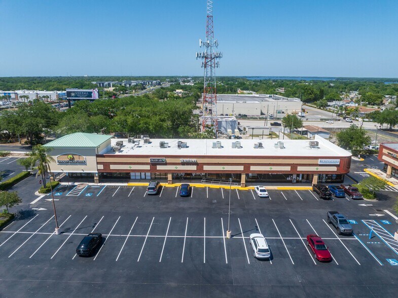 35209 US Highway 19 N, Palm Harbor, FL à louer - Photo de l’immeuble – Image 2 sur 4