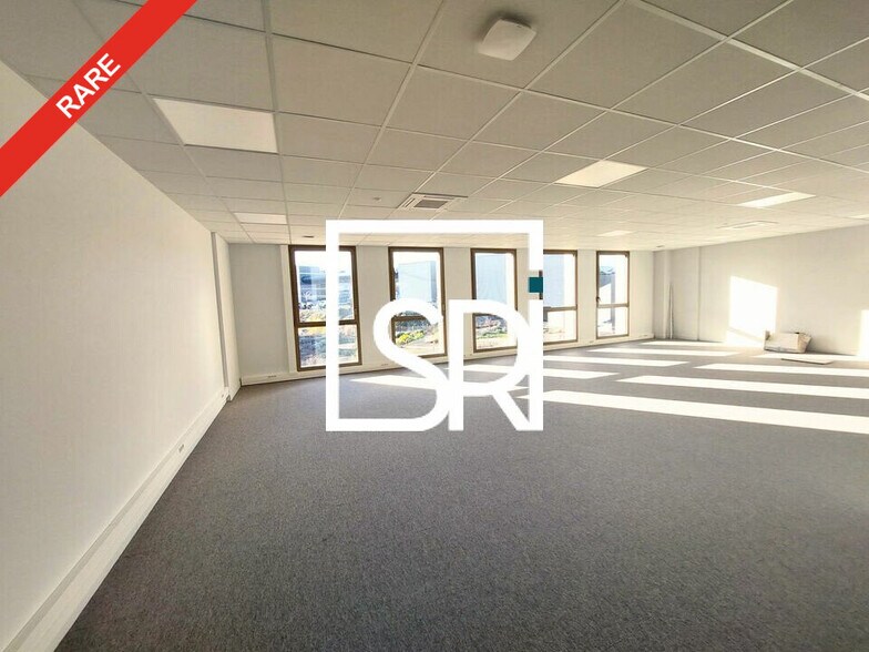 3-5 Rue Evariste Galois, Clermont-Ferrand à louer - Photo de l’immeuble – Image 3 sur 22