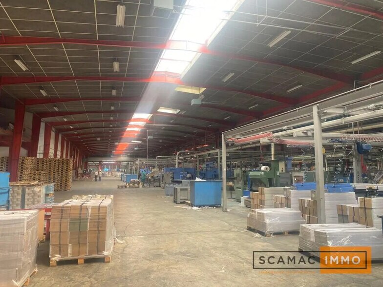 Industriel/Logistique dans MORANGIS à louer - Photo de l’immeuble – Image 2 sur 6