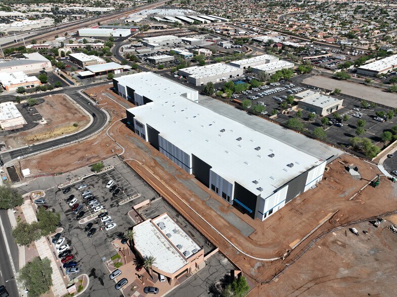 W Bell Rd & N 134th Dr, Surprise, AZ à louer - Photo de l’immeuble – Image 2 sur 8