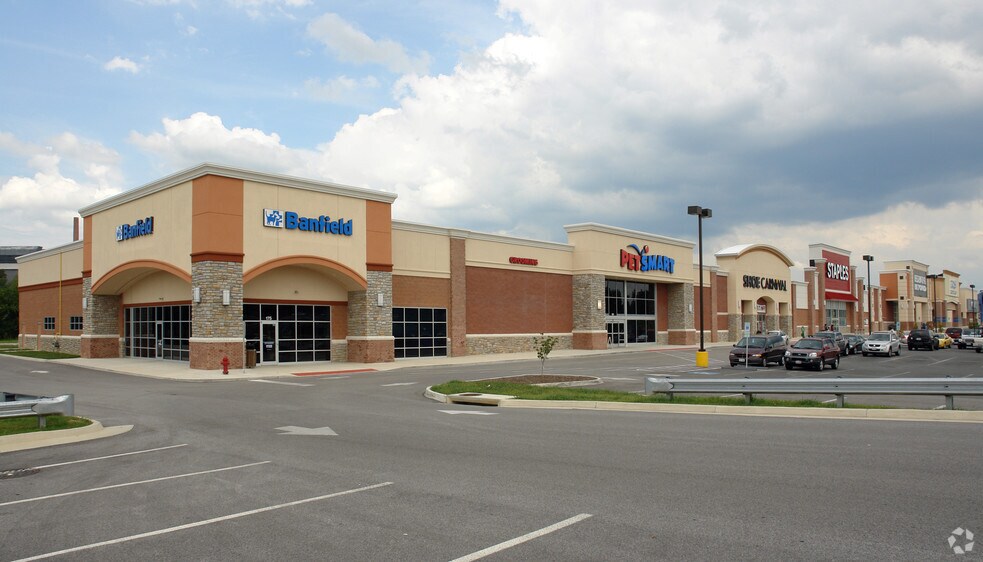 105-175 Shoppers Way, Christiansburg, VA à louer - Photo de l’immeuble – Image 2 sur 6