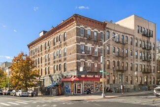 Plus de détails pour 1660 Saint Johns Pl, Brooklyn, NY - Logement à vendre
