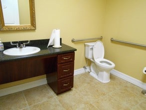 5363 Central Ave, Saint Petersburg, FL à louer Autre– Image 1 sur 20