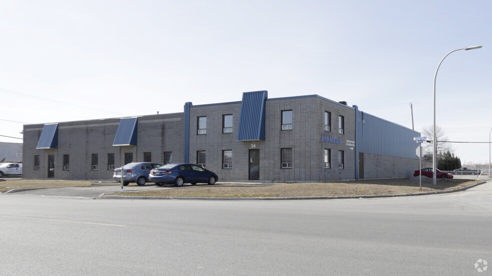 34 Rue Industrielle, Delson, QC à louer - Photo de l’immeuble – Image 2 sur 2