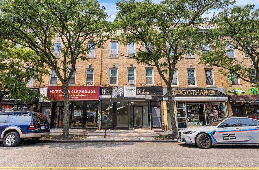 60-21-60-23 Myrtle Ave, Ridgewood, NY à louer - Photo de l’immeuble – Image 1 sur 19