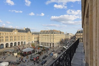 1 Rue De La Pépinière, Paris, PAR - Vue aérienne vue de carte