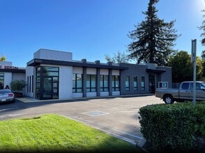1103 Trancas St, Napa, CA à louer Photo de l’immeuble– Image 1 sur 4