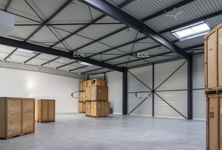 Local d'activités dans Ézanville à vendre - Photo intérieure – Image 2 sur 8