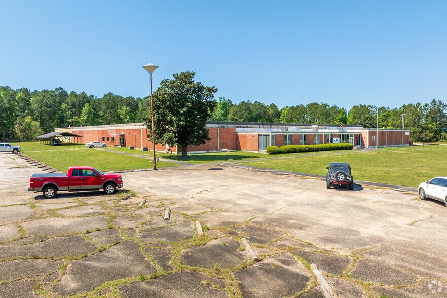 4232 Meadow St, Loris, SC à louer - Photo de l’immeuble – Image 3 sur 5