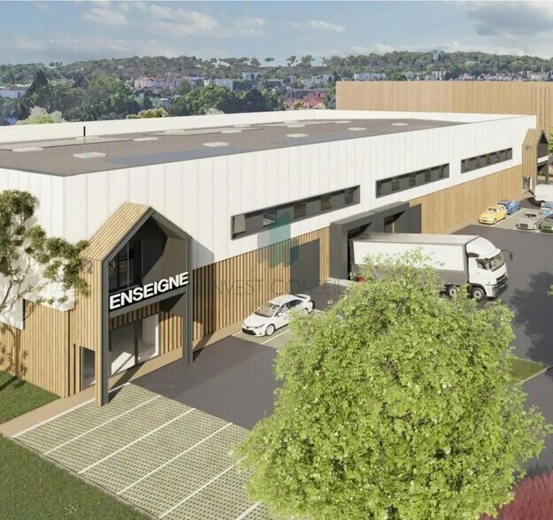 Local d'activités dans Ézanville à vendre - Photo de l’immeuble – Image 2 sur 4