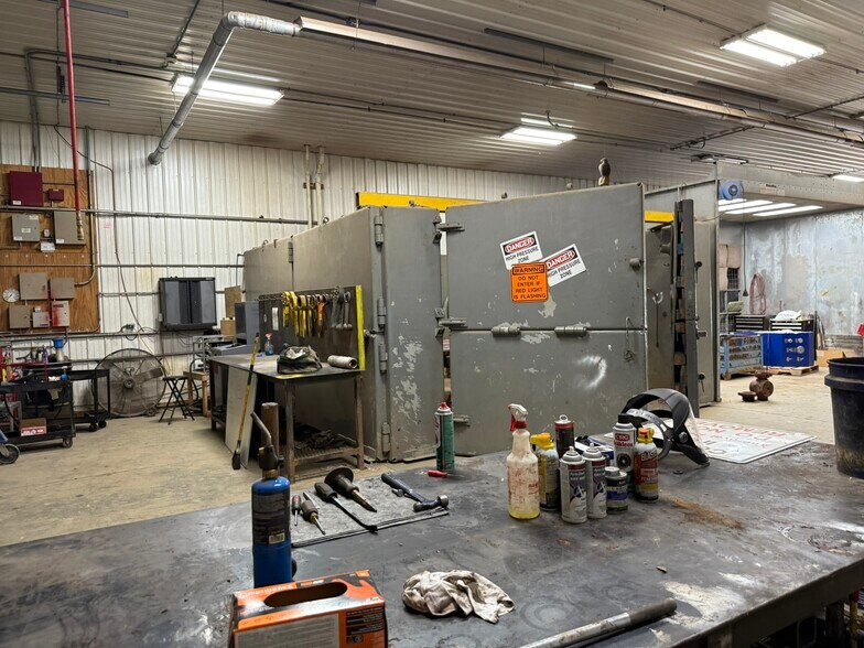 46789 National Rd, St Clairsville, OH à vendre - Photo de l’immeuble – Image 3 sur 10