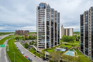 Plus de détails pour 70 Rue De La Barre, Longueuil, QC - Logement à vendre