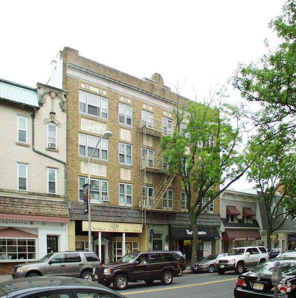 60-66 Elm St, Westfield, NJ à louer - Photo principale – Image 2 sur 8