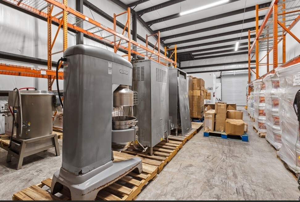 1252 SW Biltmore St, Port Saint Lucie, FL à louer Photo de l’immeuble– Image 1 sur 3