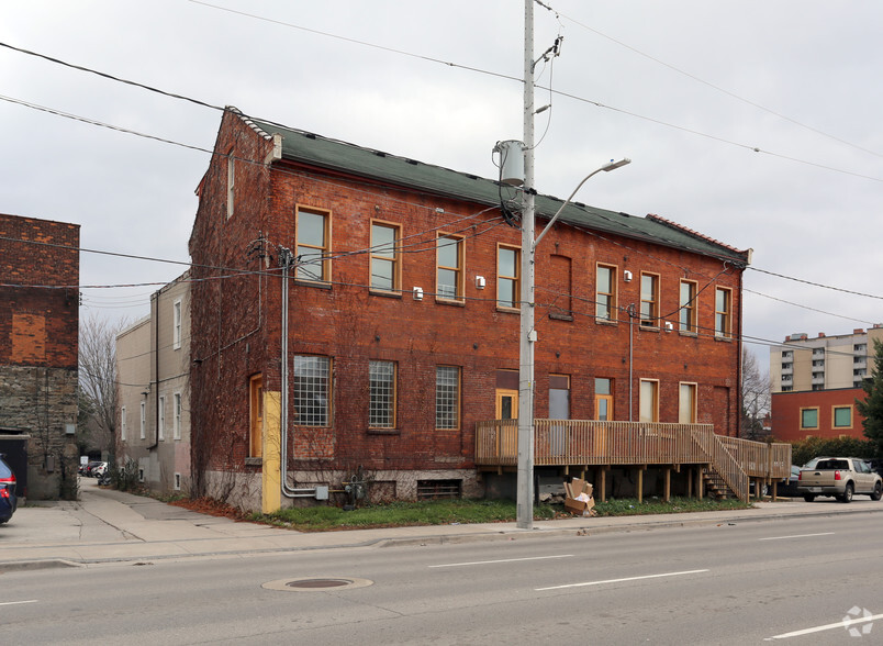 15 Wellington St N, Hamilton, ON à louer - Photo de l’immeuble – Image 2 sur 2