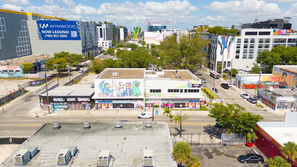 2534 N Miami Ave, Miami, FL à louer - Photo de l’immeuble – Image 2 sur 22