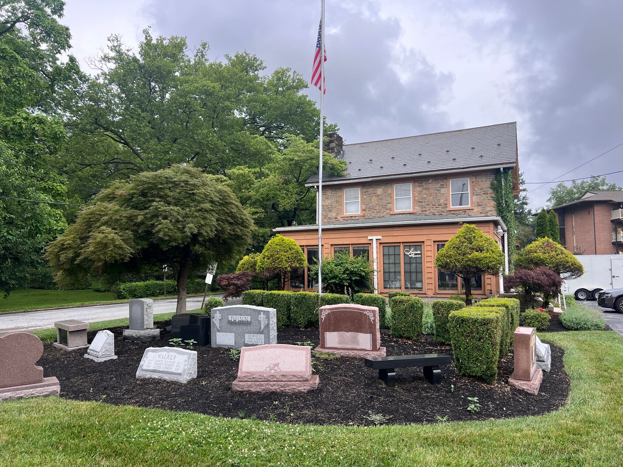 601 E Lancaster Ave, Downingtown, PA à vendre Photo de l’immeuble– Image 1 sur 14