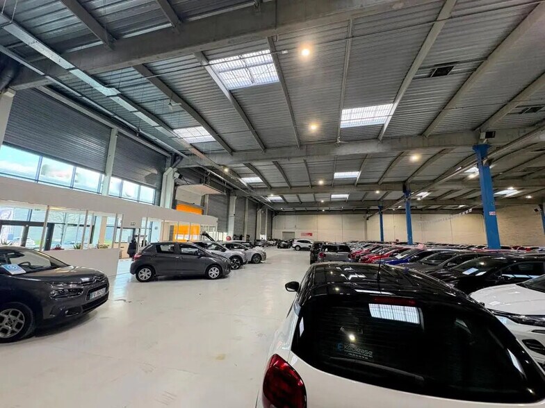 Industriel/Logistique dans Taverny à louer - Photo intérieure – Image 3 sur 8