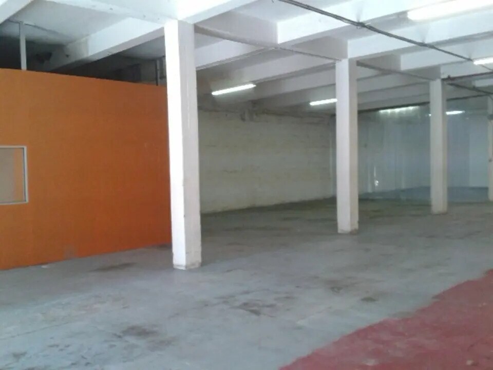 Local d’activités dans Saint-Lager à louer Photo intérieure– Image 1 sur 4