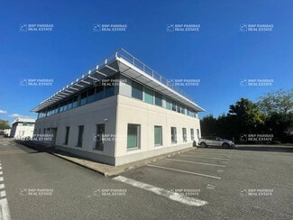 Plus de détails pour 37 Avenue De L'Escadrille Normandie-Niemen, Blagnac - Bureau à louer