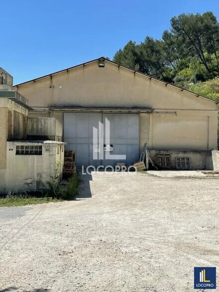 Local d’activités dans Gémenos à louer - Photo de l’immeuble – Image 1 sur 10