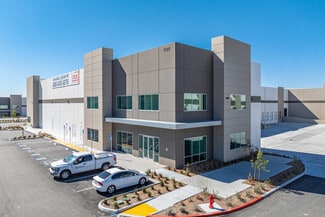 Plus de détails pour Paseo De La Fuente, San Diego, CA - Industriel/Logistique à louer