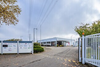 Plus de détails pour 41 Boulevard Marcel Sembat, Vénissieux - Industriel/Logistique à louer