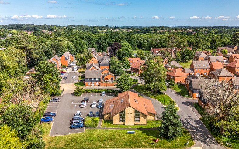 Allington Ln, Fair Oak à vendre - Photo de l’immeuble – Image 2 sur 7