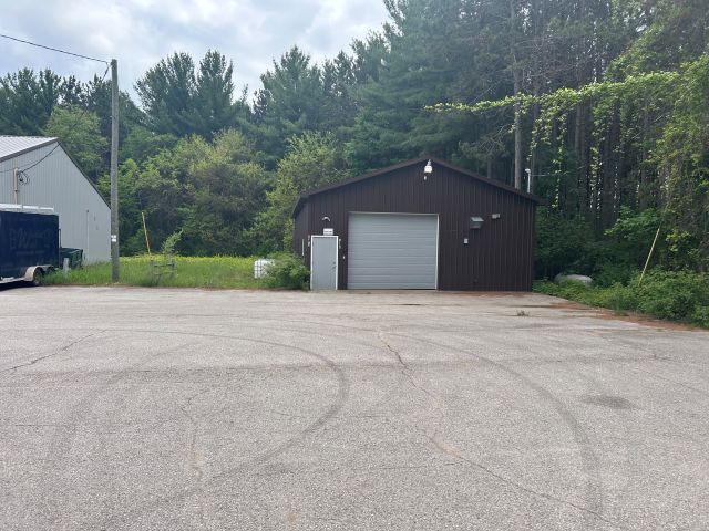 5110 W M-72, Traverse City, MI à louer Photo de l’immeuble– Image 1 sur 9