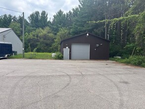 5110 W M-72, Traverse City, MI à louer Photo de l’immeuble– Image 1 sur 9