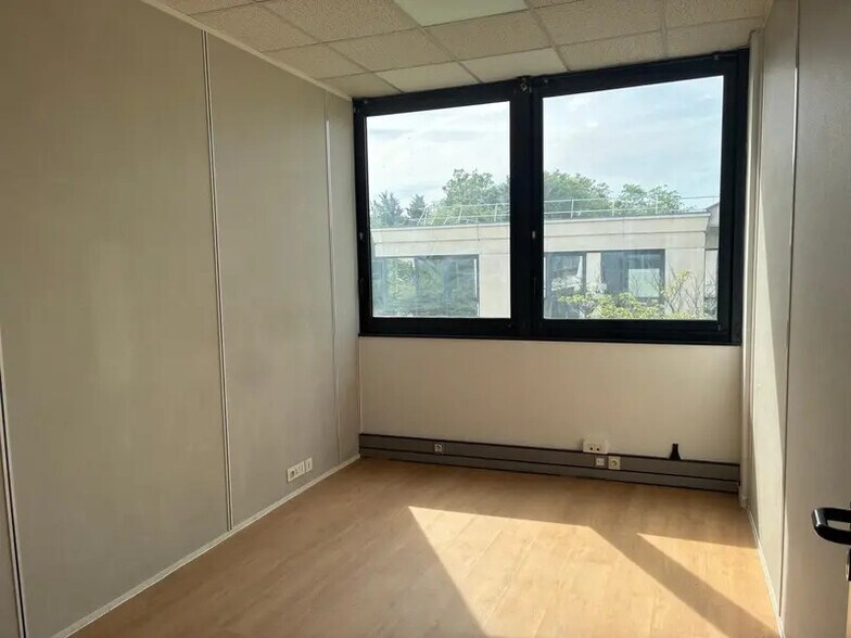 Bureau dans Créteil à louer - Photo intérieure – Image 3 sur 10