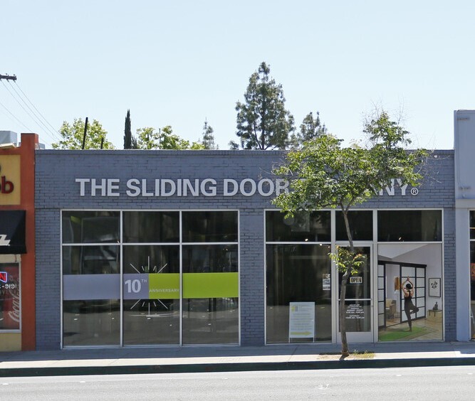2612 E Colorado Blvd, Pasadena, CA à louer - Photo de l’immeuble – Image 1 sur 5