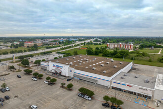 FM 2920 & Highway 249, Tomball, TX - VUE AÉRIENNE  vue de carte - Image1