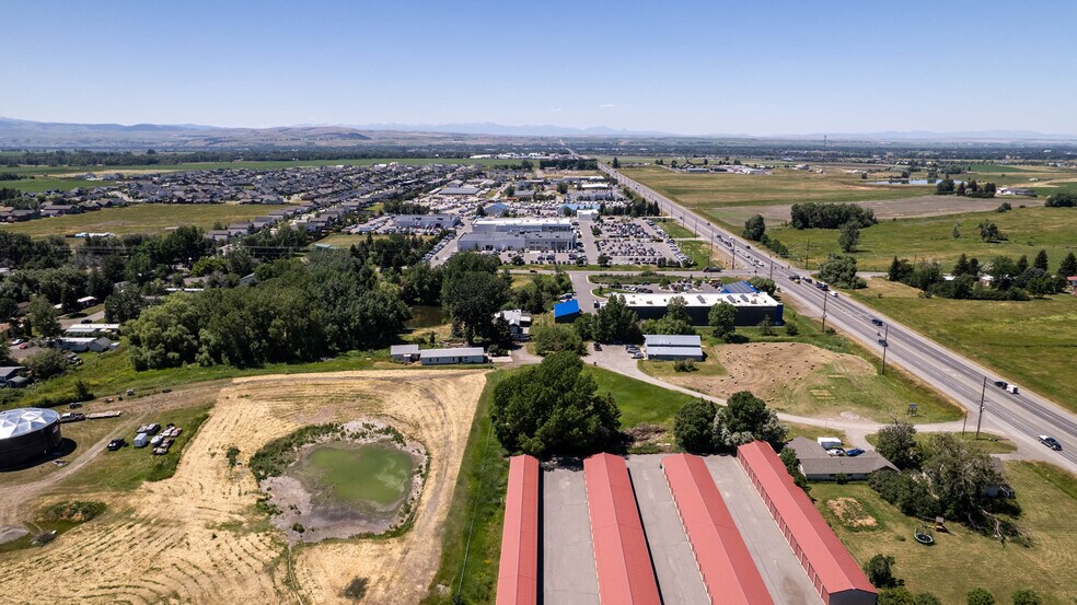 8494 Huffine Ln, Bozeman, MT à vendre - Photo de l’immeuble – Image 3 sur 15