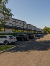 100 W Forest Ave, Englewood, NJ à louer Photo de l’immeuble– Image 2 sur 9