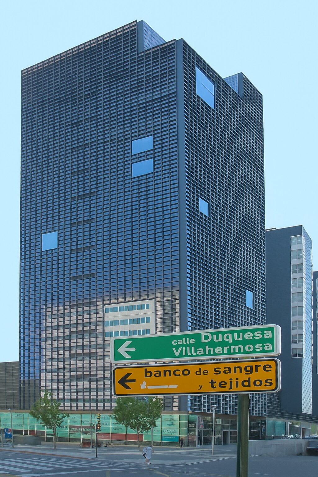 Avenida de Juan Pablo II, 35, Zaragoza, Zaragoza à louer Photo principale– Image 1 sur 2