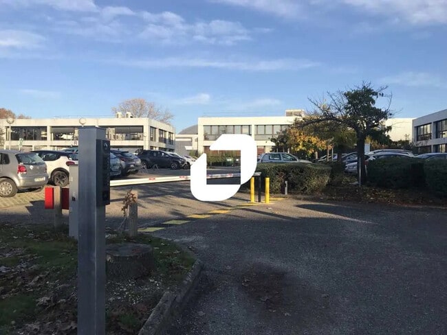 Plus de détails pour Bureau à louer