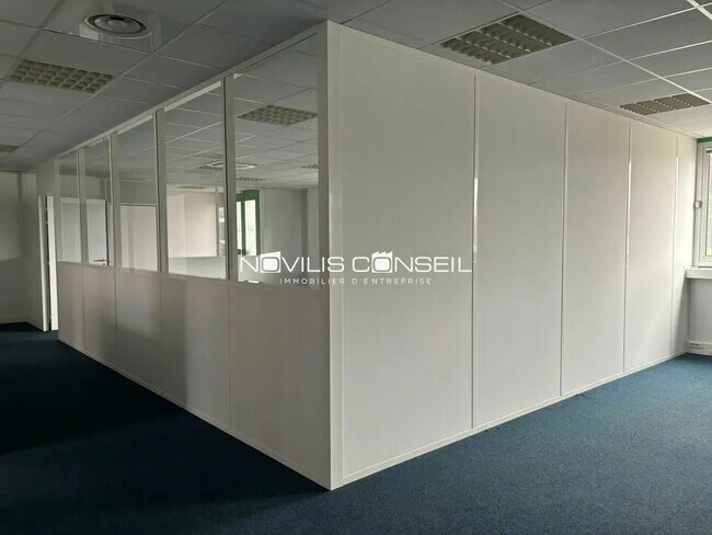 Plus de détails pour Bureau à louer