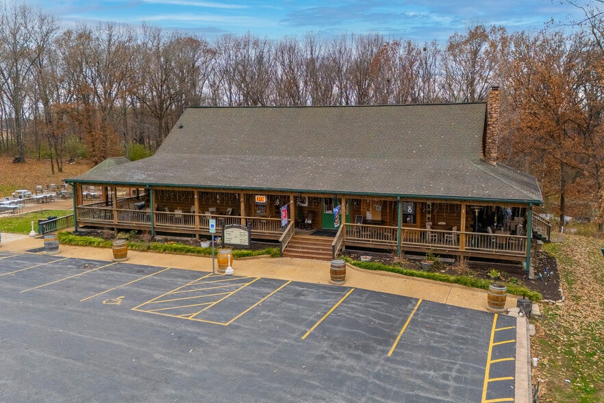 14931 State Highway 37, Whittington, IL à vendre - Photo principale – Image 1 sur 60